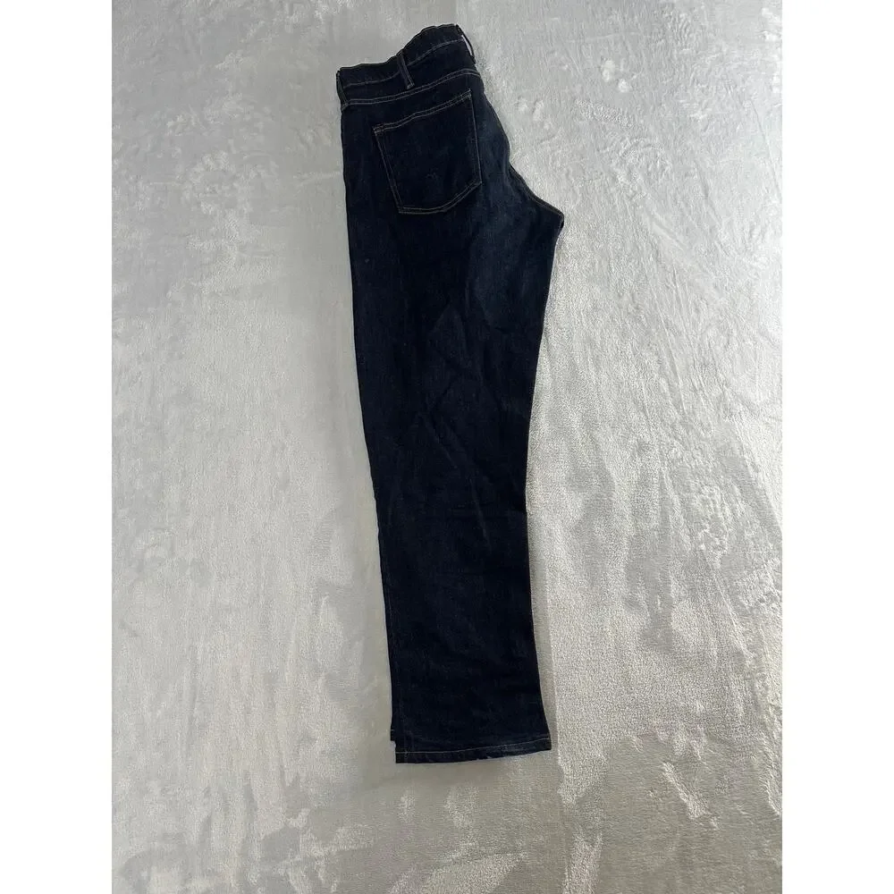 Lands’ End Men’s 5 Pocket Denim Jeans – Traditional Fit – Size 35